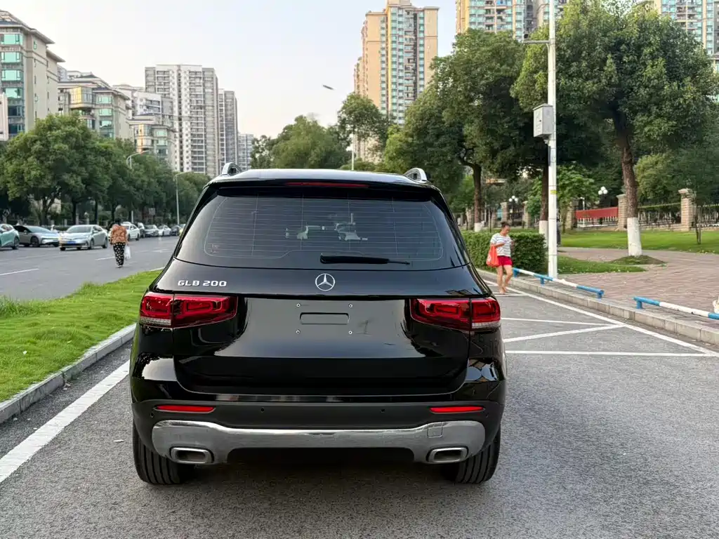 Mercedes-Benz GLB 2022 — фото 11