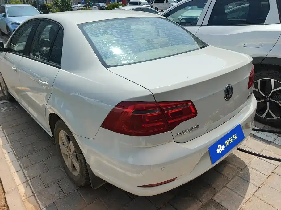 Volkswagen Bora 2015