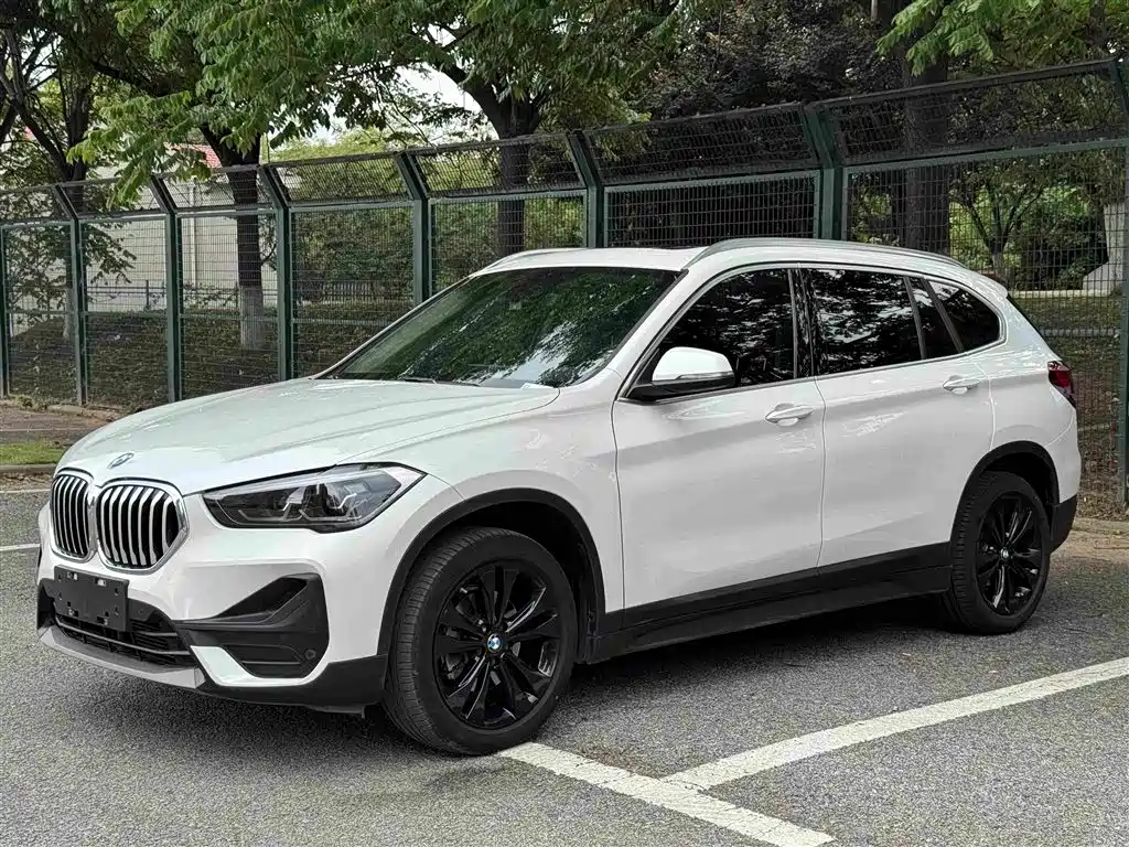 BMW X1 2021 — фото 7