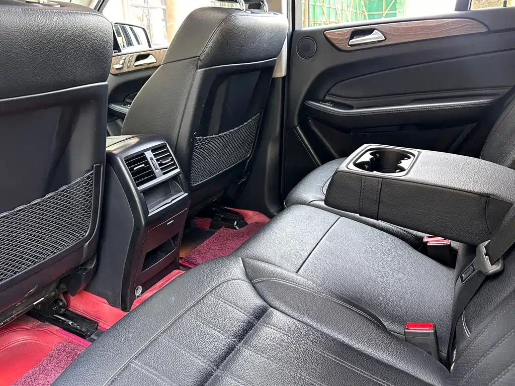 Mercedes-Benz GLE 2017 — фото 15