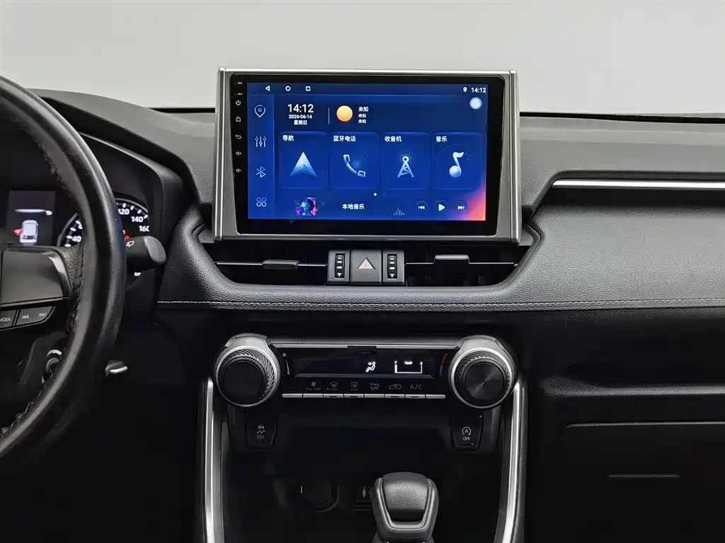 Toyota Wildlander 2022 — фото 12