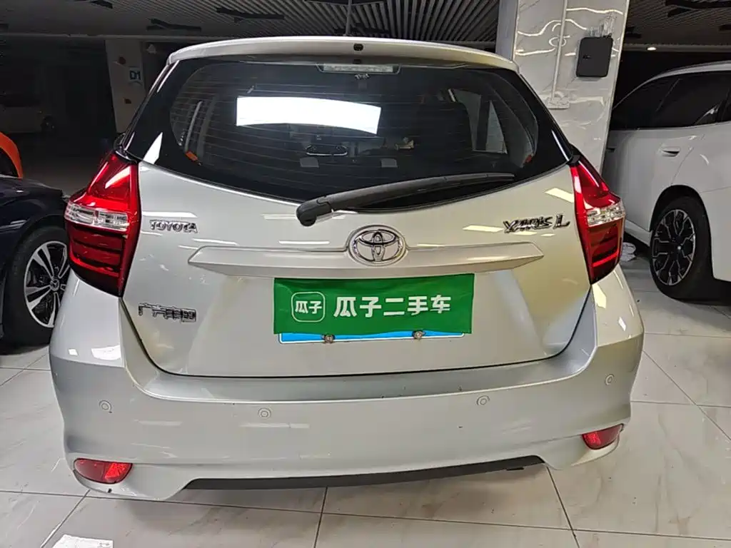 Toyota Yaris L 2020