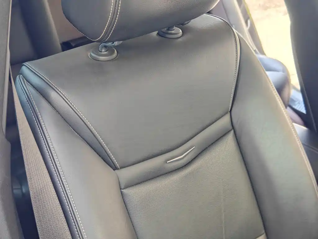 Cadillac XTS 2017 — фото 11