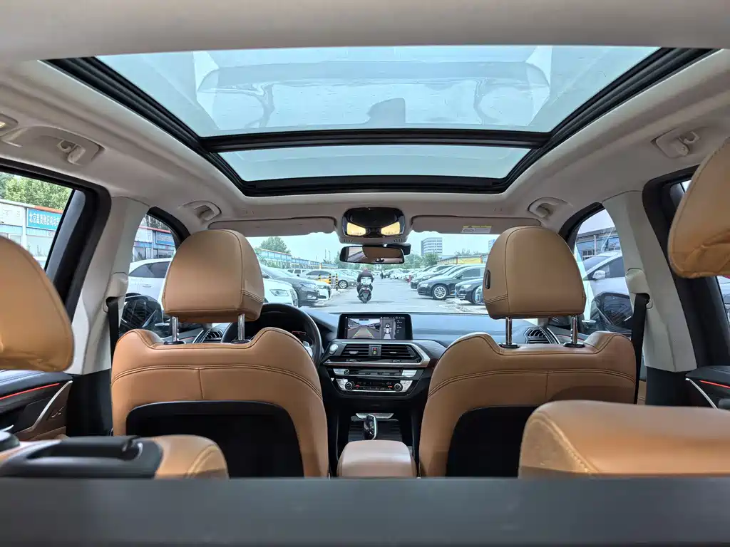 BMW X3 2020 — фото 17