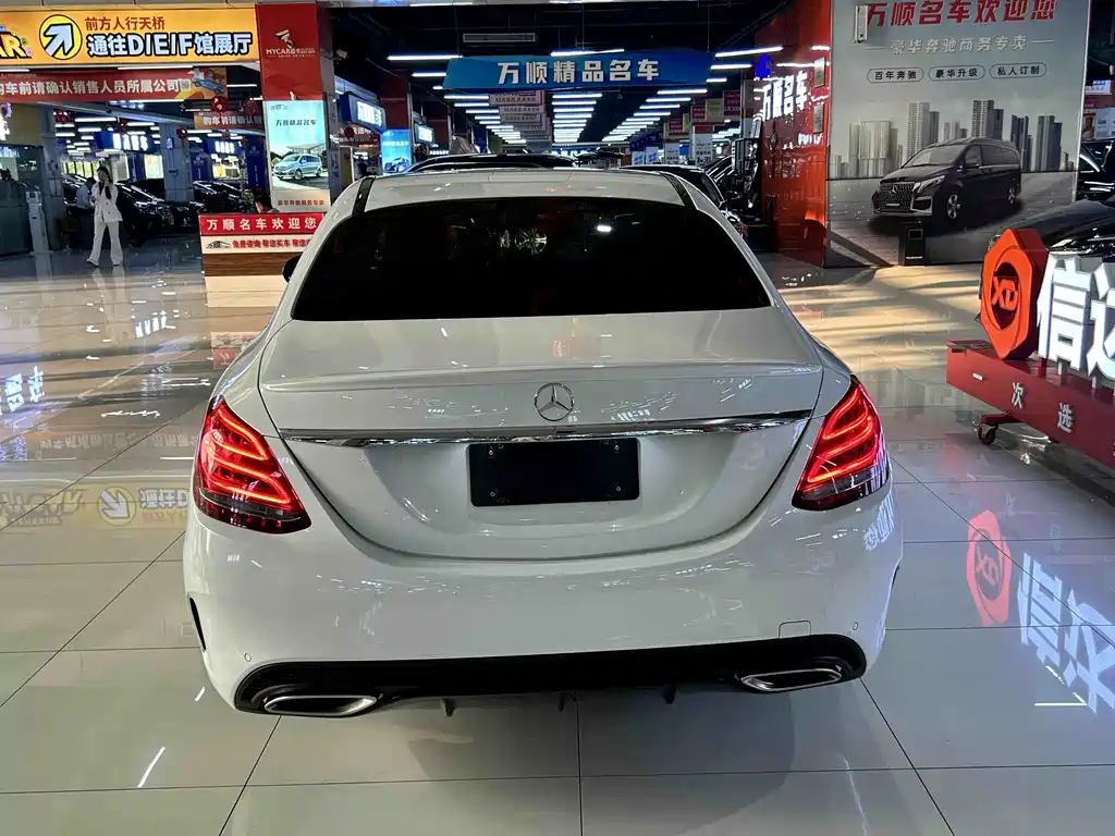 Mercedes-Benz C-Class 2018 — фото 14
