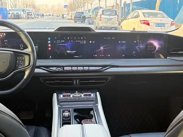 Lincoln Z 2022
