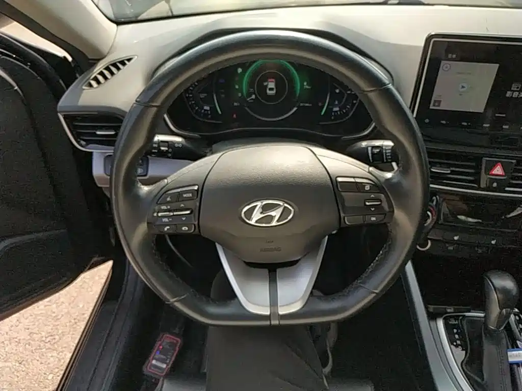 Hyundai Festa 2019 — фото 11