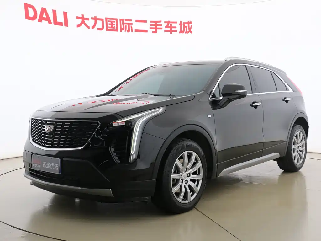 Cadillac XT4 2022 — фото 1