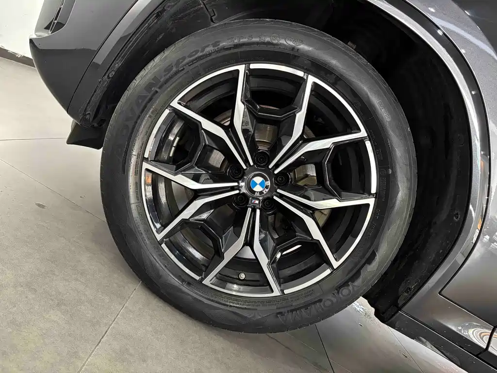 BMW X3 2022 — фото 9
