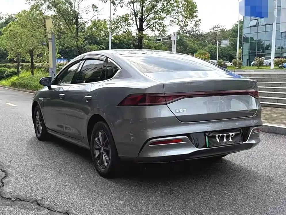 BYD Qin PLUS 2022 — фото 6