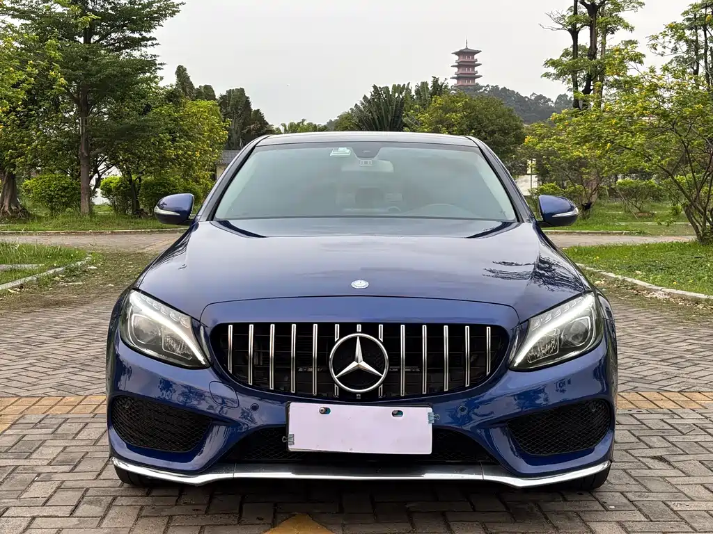 Mercedes-Benz C-Class 2017