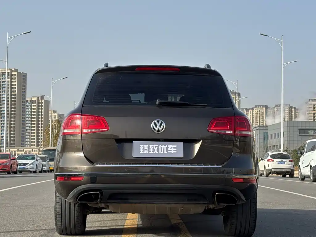 Volkswagen Touareg 2016 — фото 7
