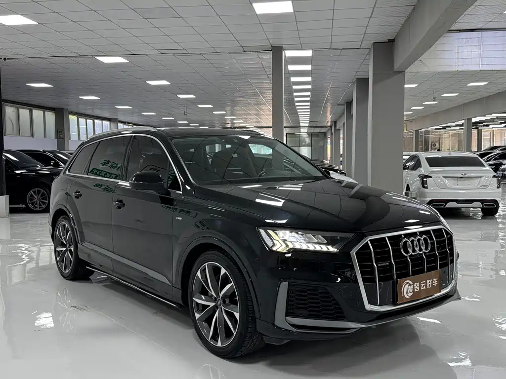 Audi Q7 2022