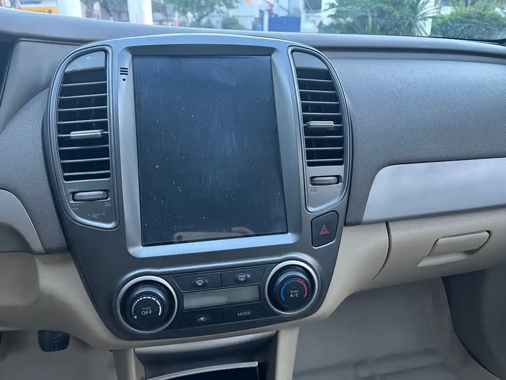 Nissan Sylphy 2015 — фото 15
