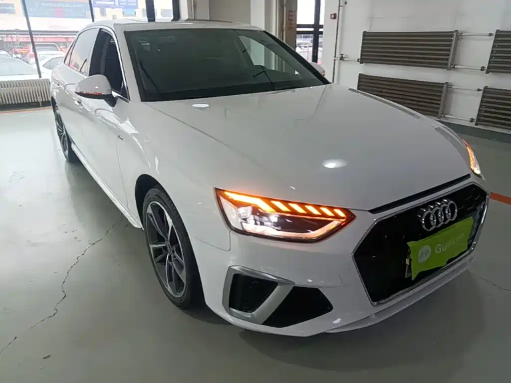 Audi A4L 2022