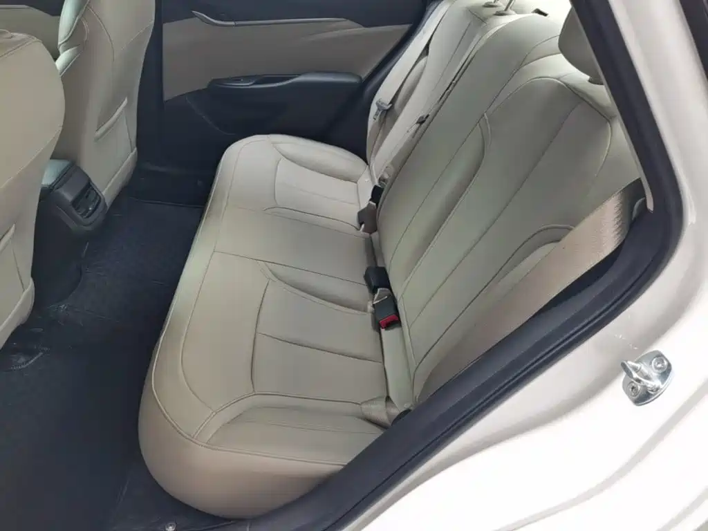 Buick Excelle 2018 — фото 17