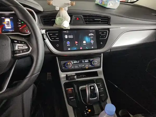 Geely Emgrand GS 2019