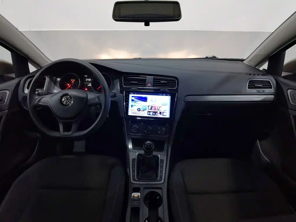 Volkswagen Golf 2016