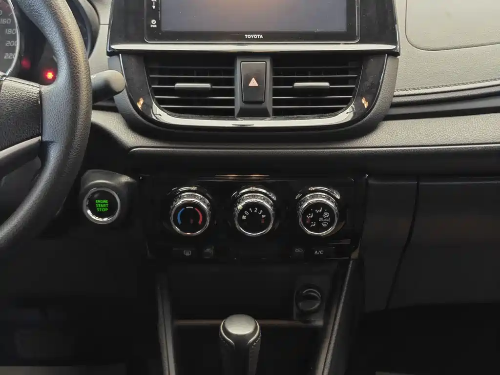 Toyota Vios 2023 — фото 18