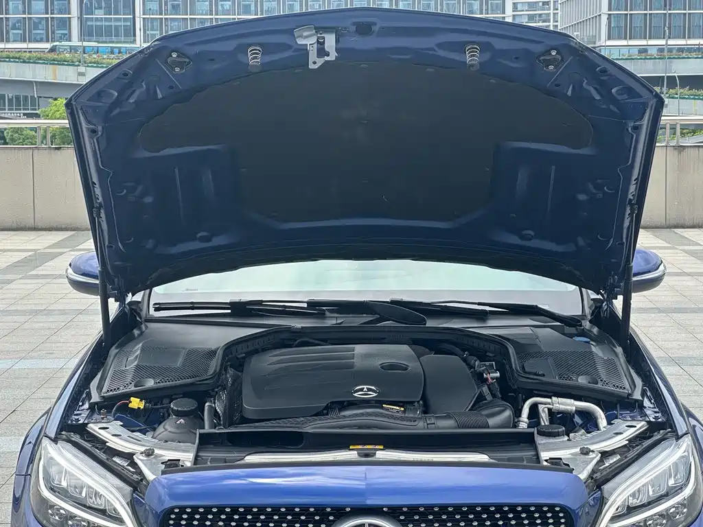 Mercedes-Benz C-Class 2020 — фото 23