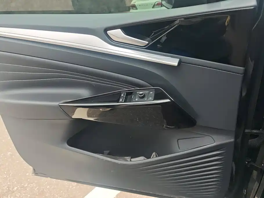Volkswagen ID 4 CROZZ 2025