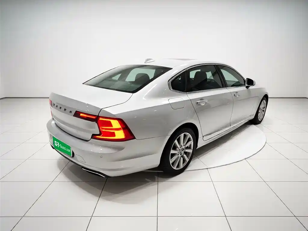 Volvo S90 2020 — фото 7