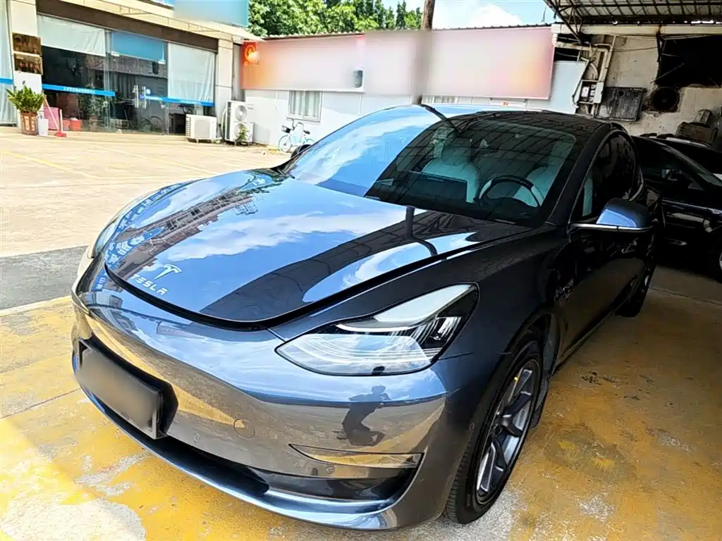 Tesla Model 3 2019 — фото 1