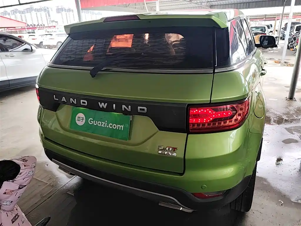 Landwind X7 2016 — фото 6