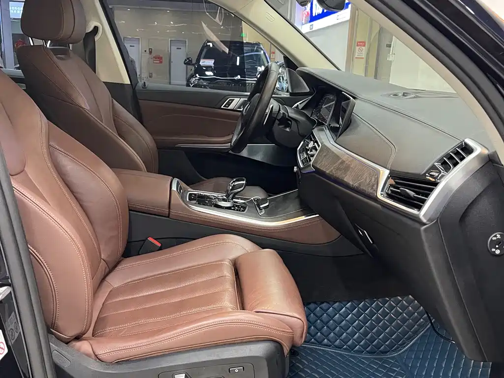 BMW X5 2019 — фото 10