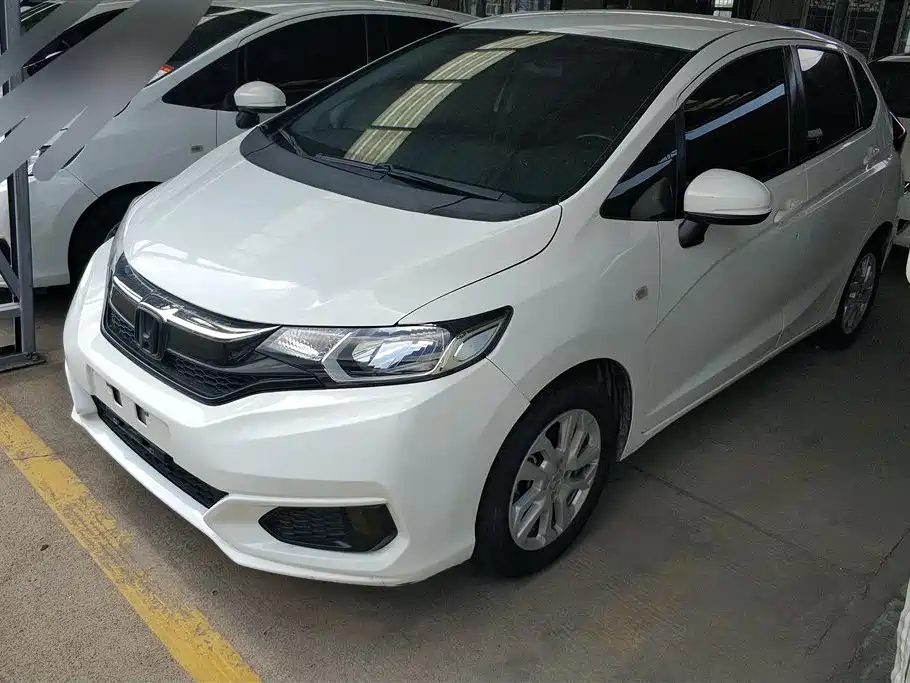Honda Fit 2019 — фото 1