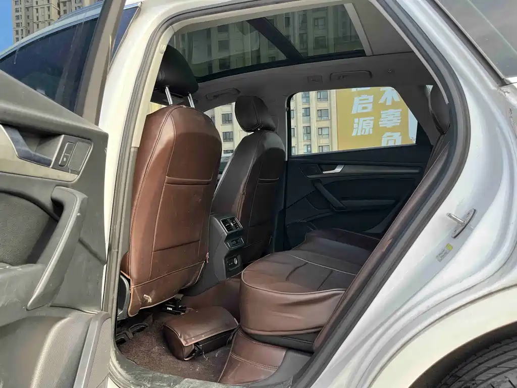 Audi Q5L 2019