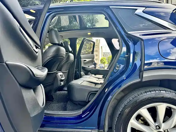 Infiniti QX50 2019