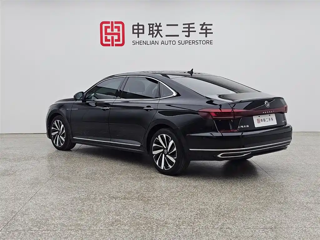 Volkswagen Passat 2022 — фото 2