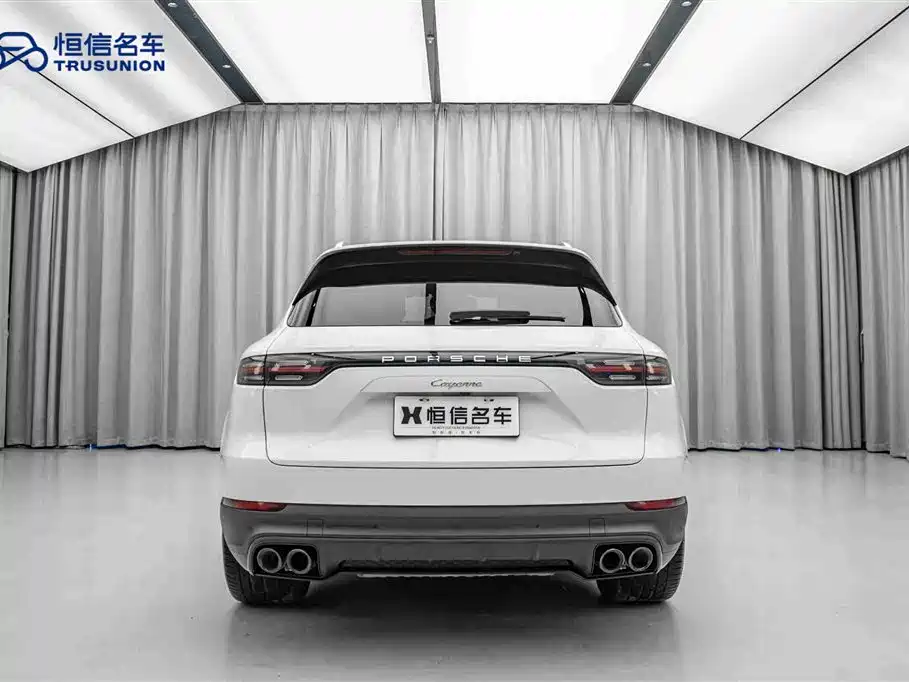 Porsche Cayenne 2018 — фото 6