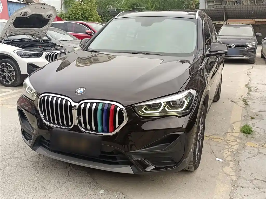 BMW X1 2022 — фото 2