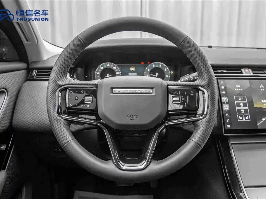 Land Rover Velar 2024 — фото 17