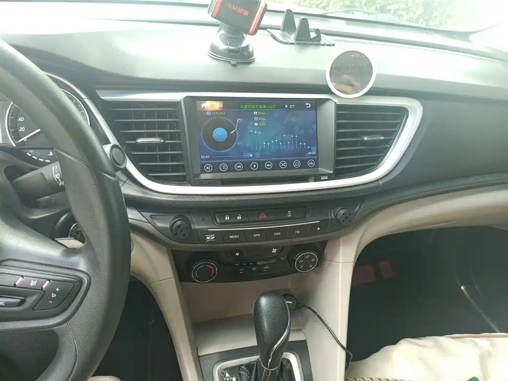 Buick Excelle 2015 — фото 14