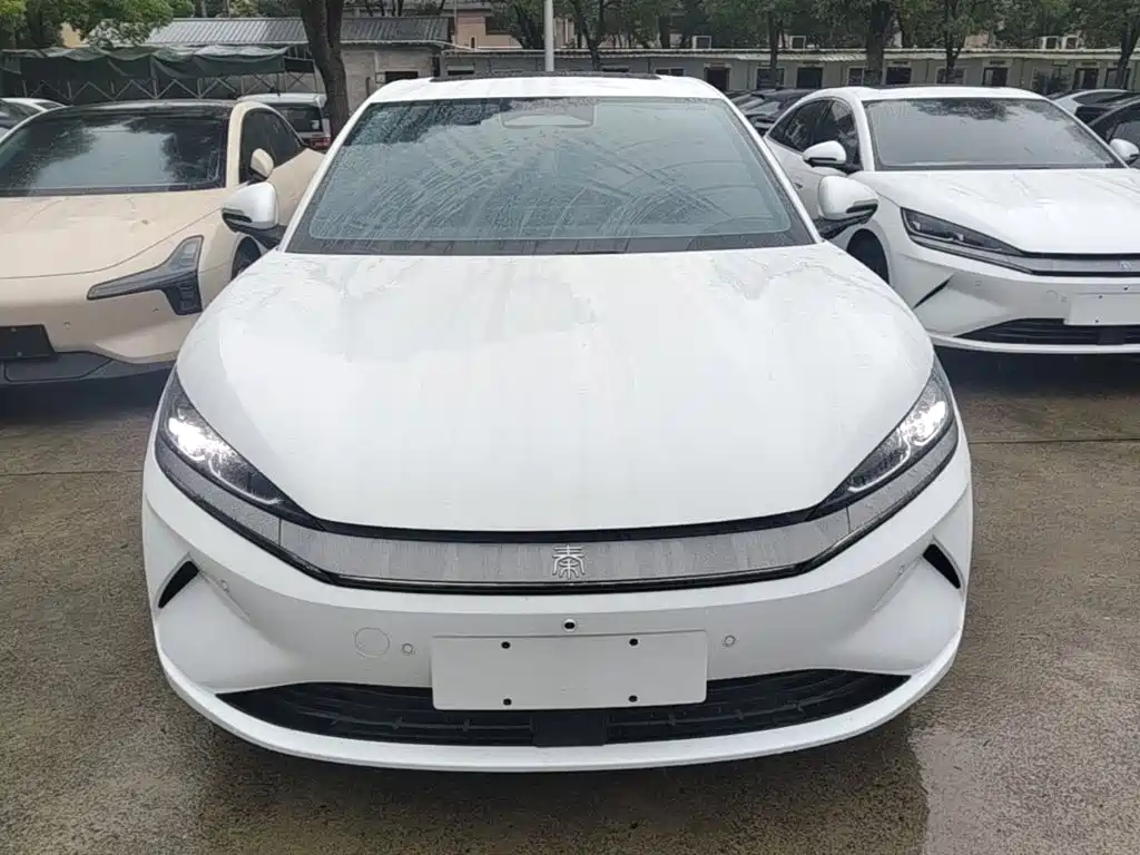 BYD Qin L 2025 — фото 3