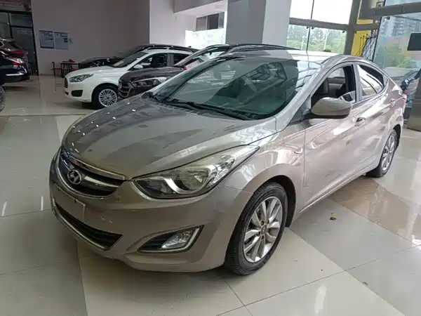 Hyundai Elantra Langdong 2015
