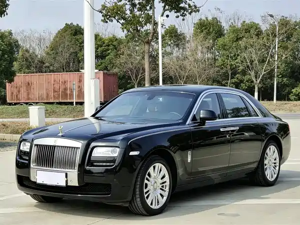 Rolls-Royce Ghost 2012