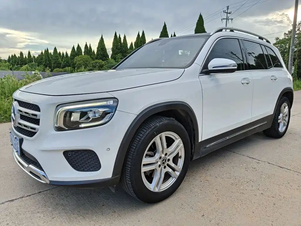 Mercedes-Benz GLB 2020 — фото 2