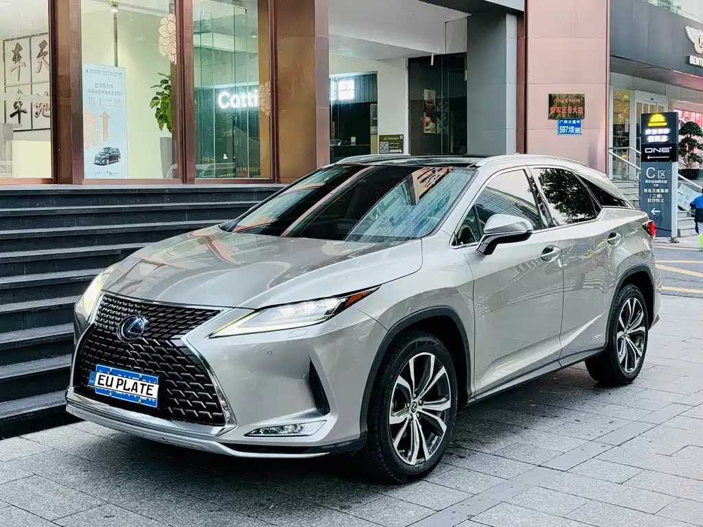 Lexus RX 2019 — фото 1