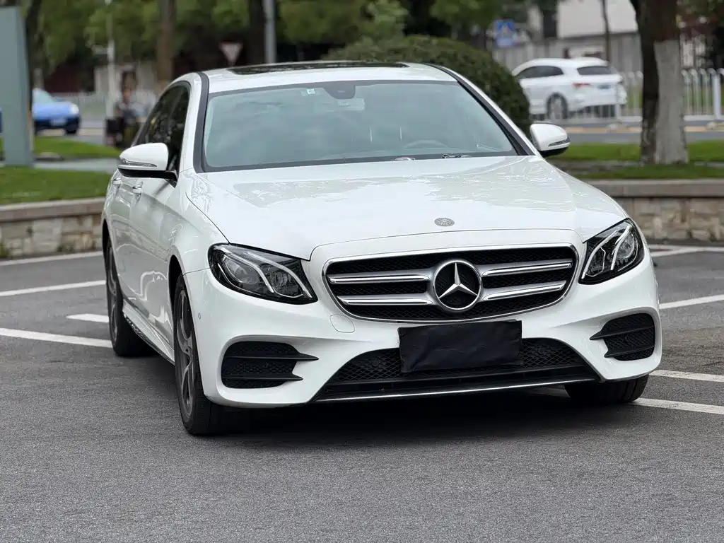 Mercedes-Benz E-Class 2018