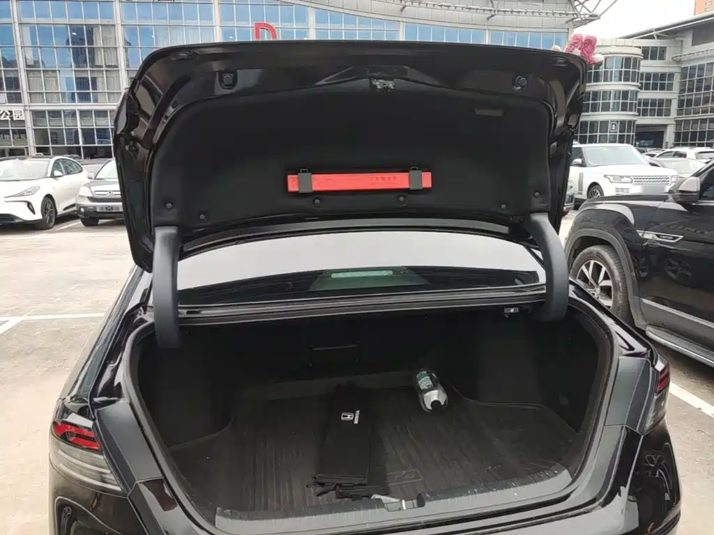 Honda Accord 2023 — фото 19