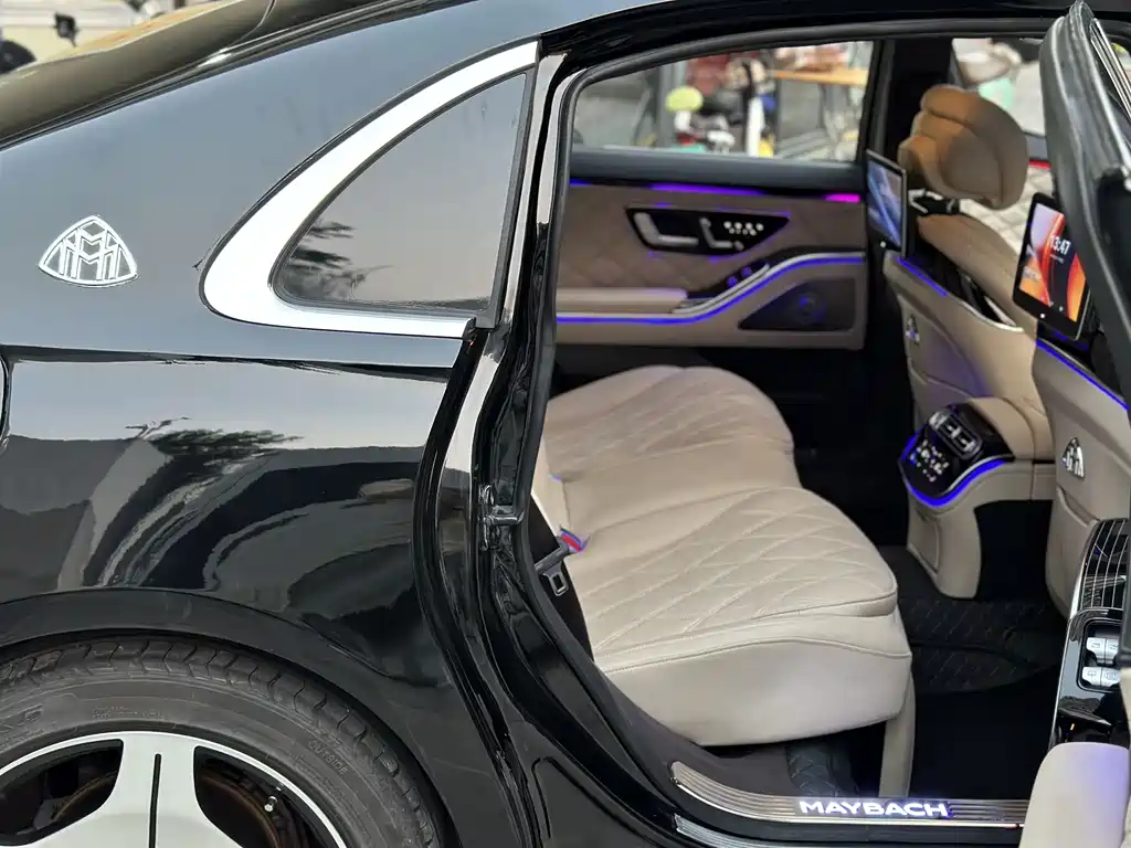 Mercedes-Benz S-Class 2012 — фото 12