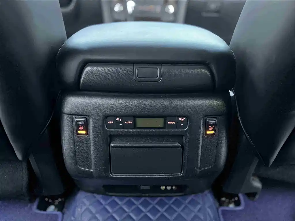 Nissan Patrol 2016 — фото 14