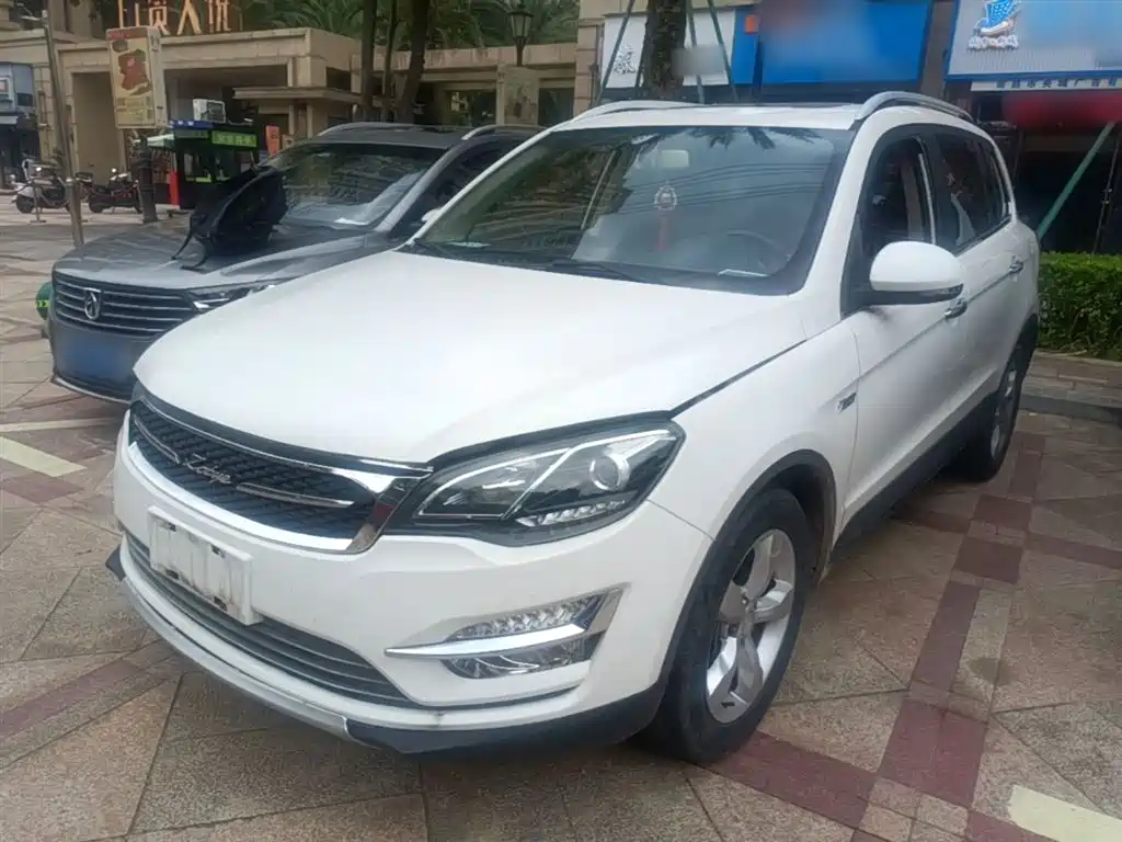 Zotye X5 2016 — фото 2