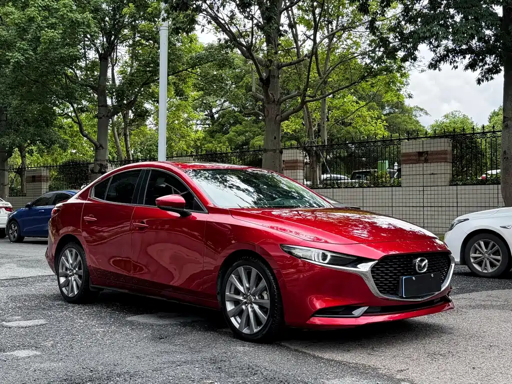 Mazda 3 Axela 2021