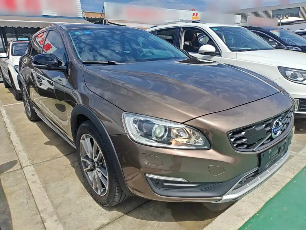 Volvo V60 2018