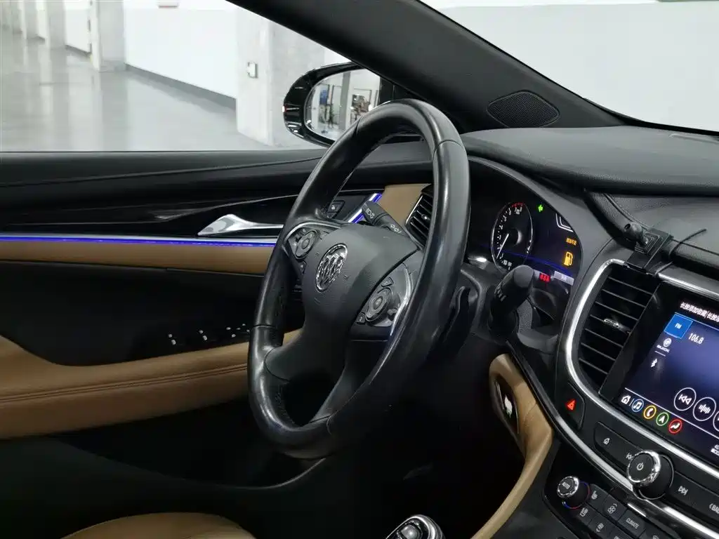 Buick LaCrosse 2020 — фото 22